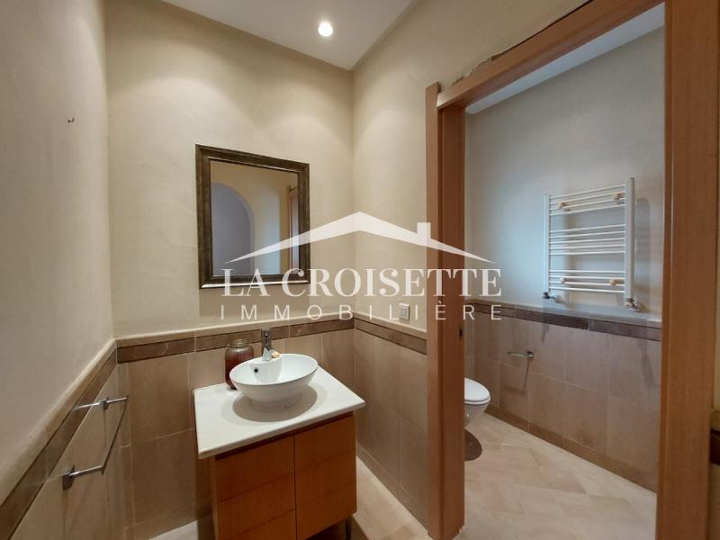 Villa S+3 vue sur mer à Gammarth